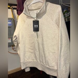 Under Armor Women’s Sweatshirt